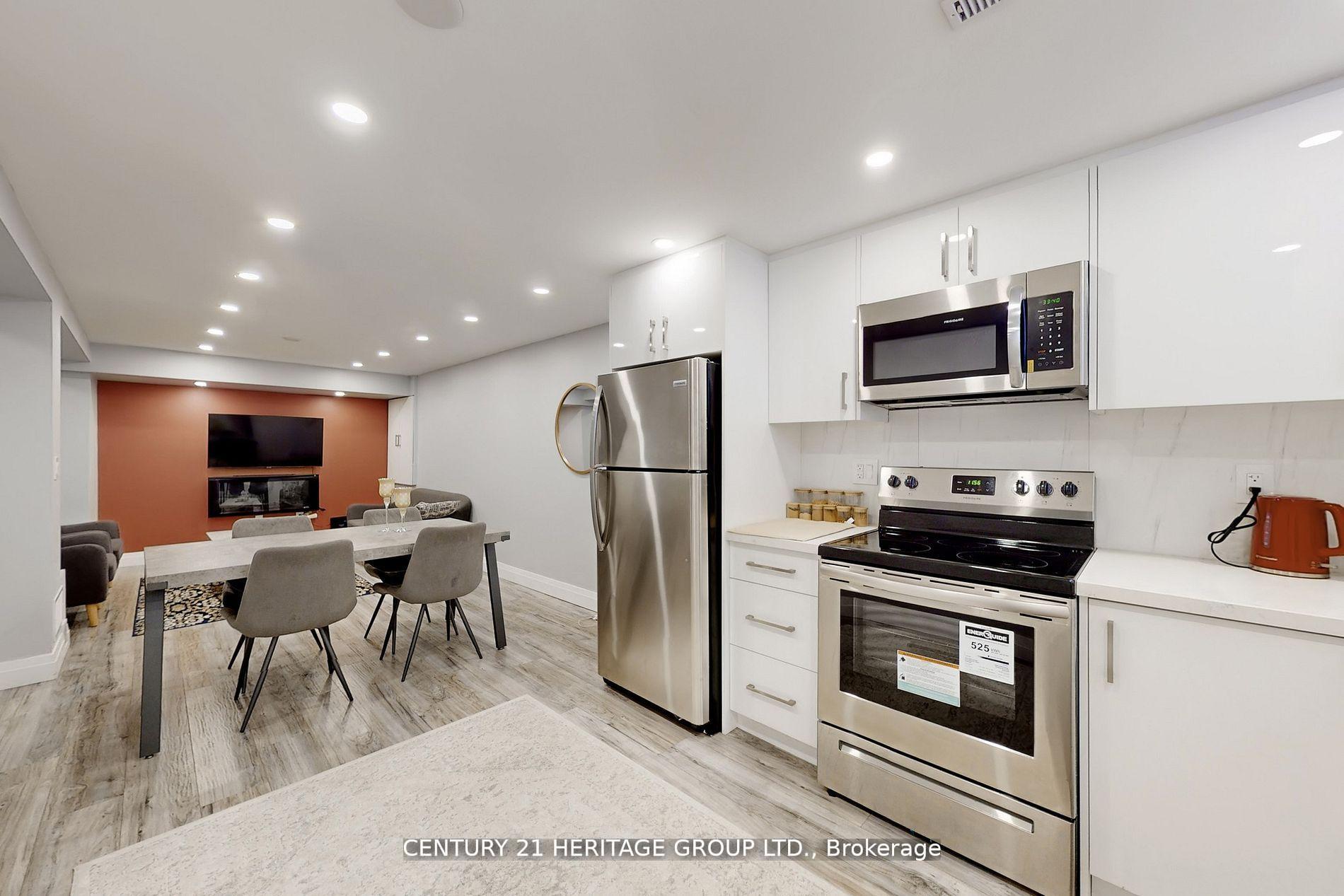 Photo 30 of 23 Gilbank Drive, Aurora, Aurora Heights — HOMEH