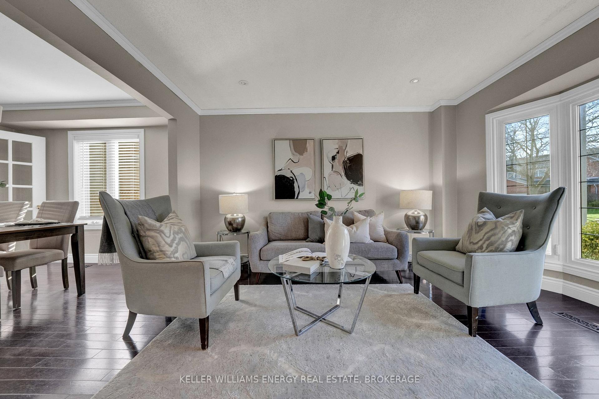 Photo 6 of 21 Aldcroft Crescent, Clarington, Bowmanville — HOMEH