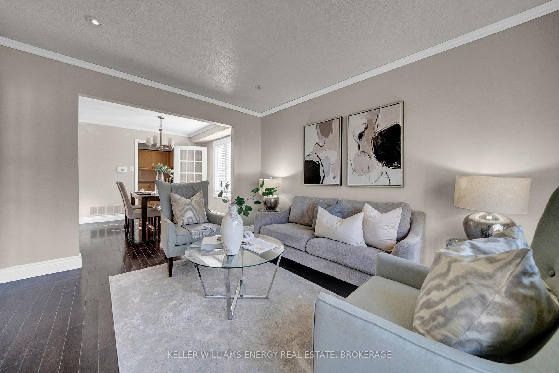 Photo 9 of 21 Aldcroft Crescent, Clarington, Bowmanville — HOMEH
