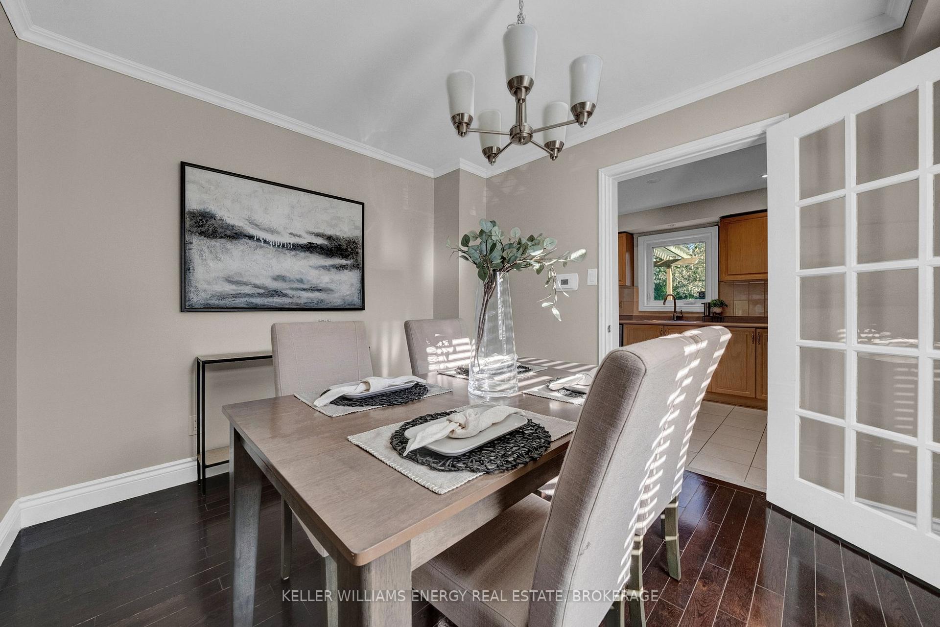 Photo 13 of 21 Aldcroft Crescent, Clarington, Bowmanville — HOMEH
