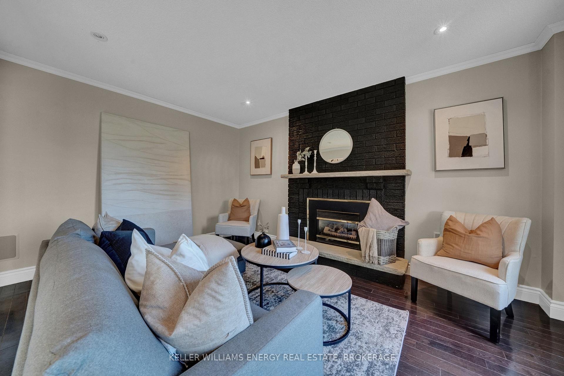 Photo 20 of 21 Aldcroft Crescent, Clarington, Bowmanville — HOMEH