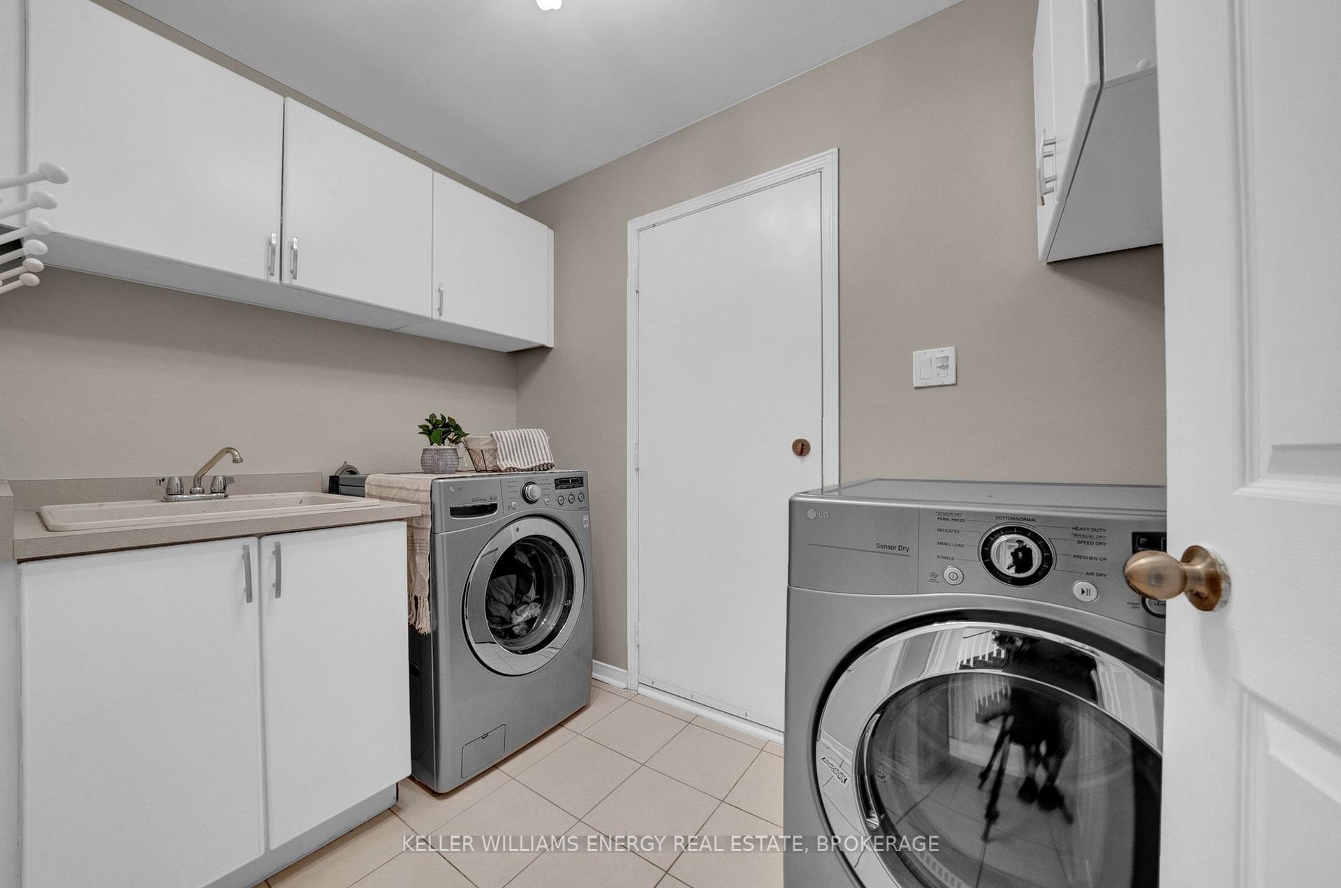 Photo 25 of 21 Aldcroft Crescent, Clarington, Bowmanville — HOMEH