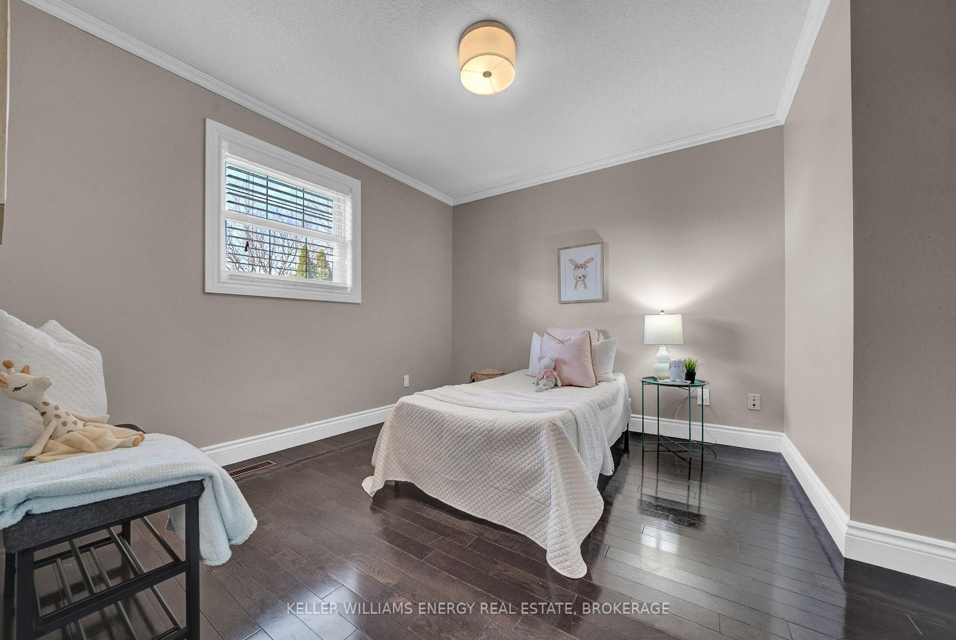 Photo 37 of 21 Aldcroft Crescent, Clarington, Bowmanville — HOMEH