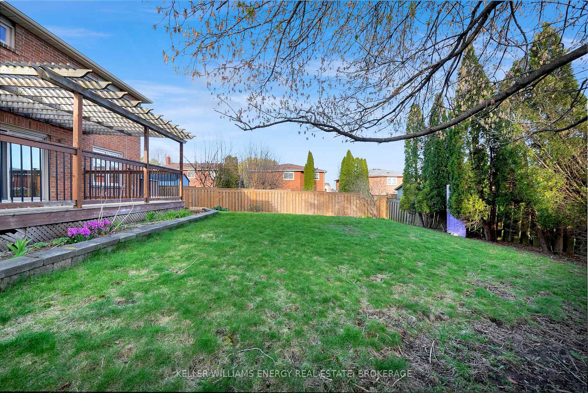 Photo 47 of 21 Aldcroft Crescent, Clarington, Bowmanville — HOMEH