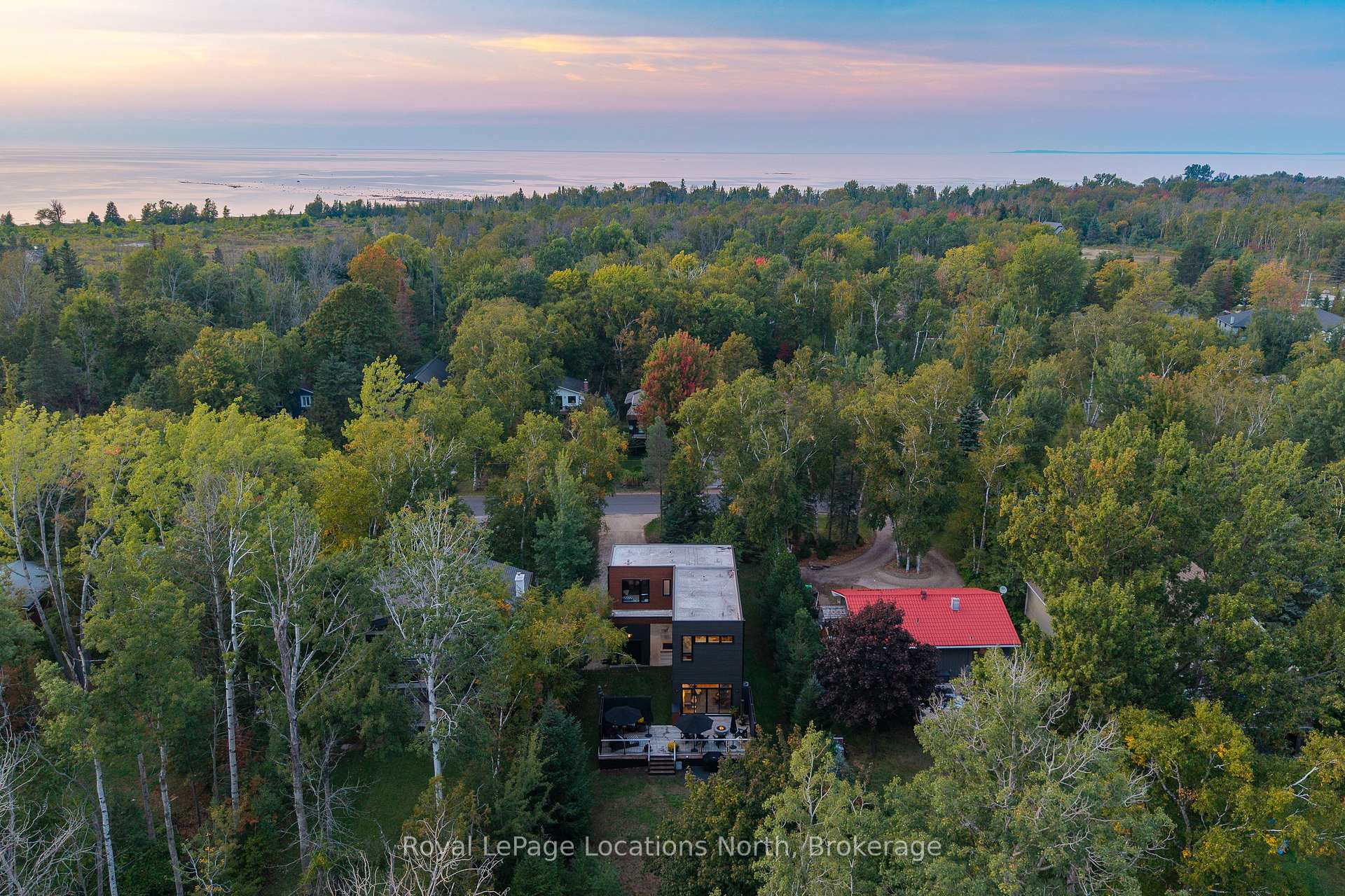 Photo 2 of 176 Timmons Street, Blue Mountains — HOMEH