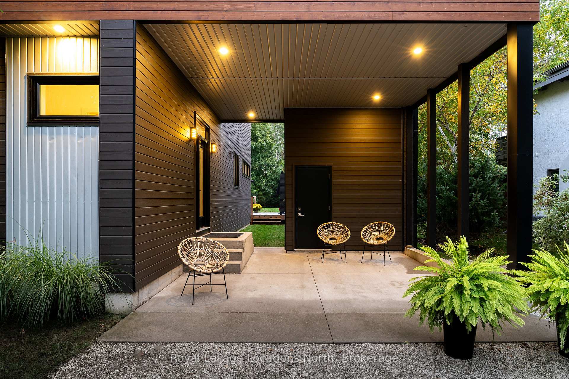 Photo 3 of 176 Timmons Street, Blue Mountains — HOMEH