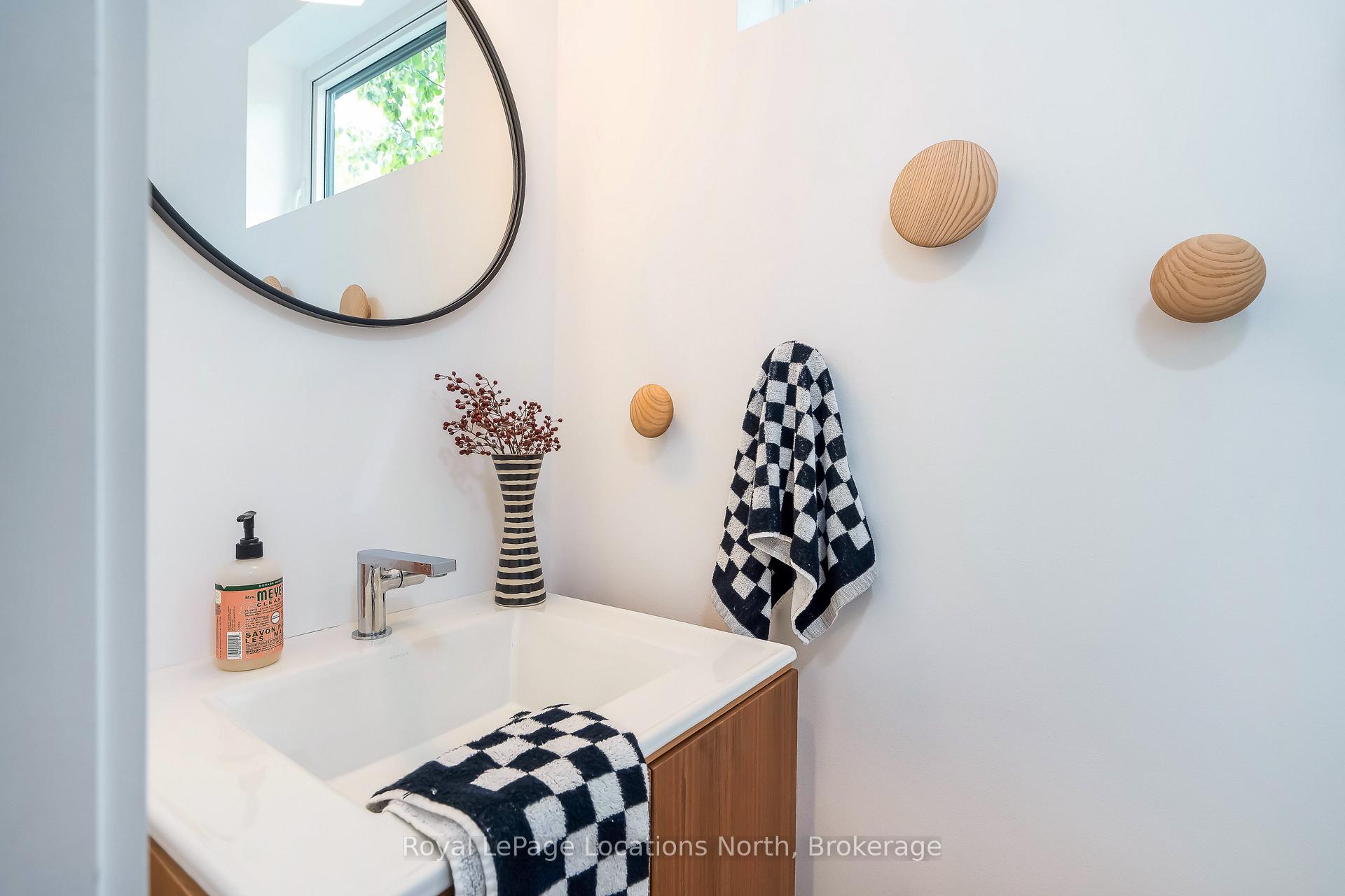 Photo 14 of 176 Timmons Street, Blue Mountains — HOMEH