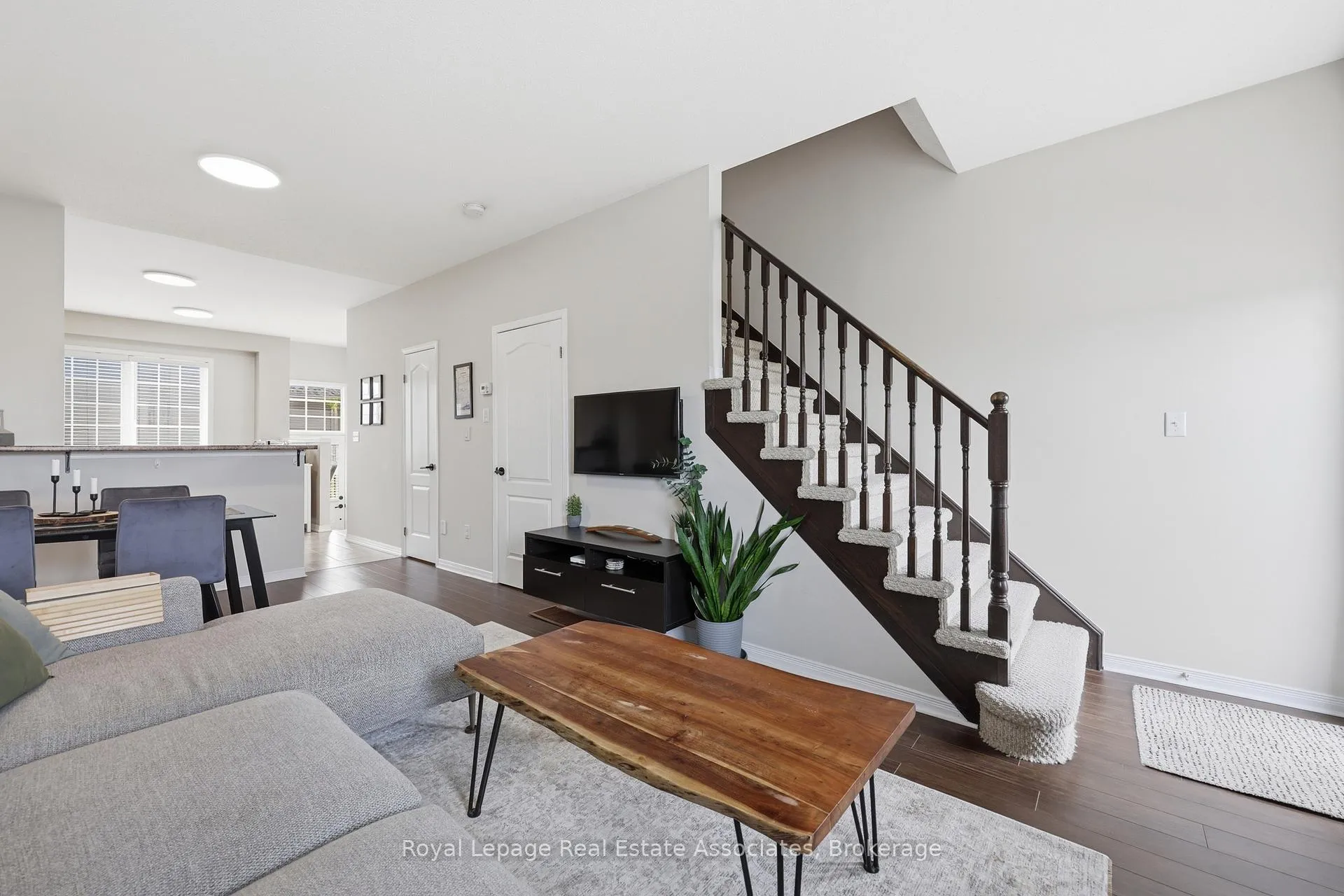 Photo 19 of Unit 6, 170 Dewitt Rd, Hamilton, Stoney Creek — HOMEH