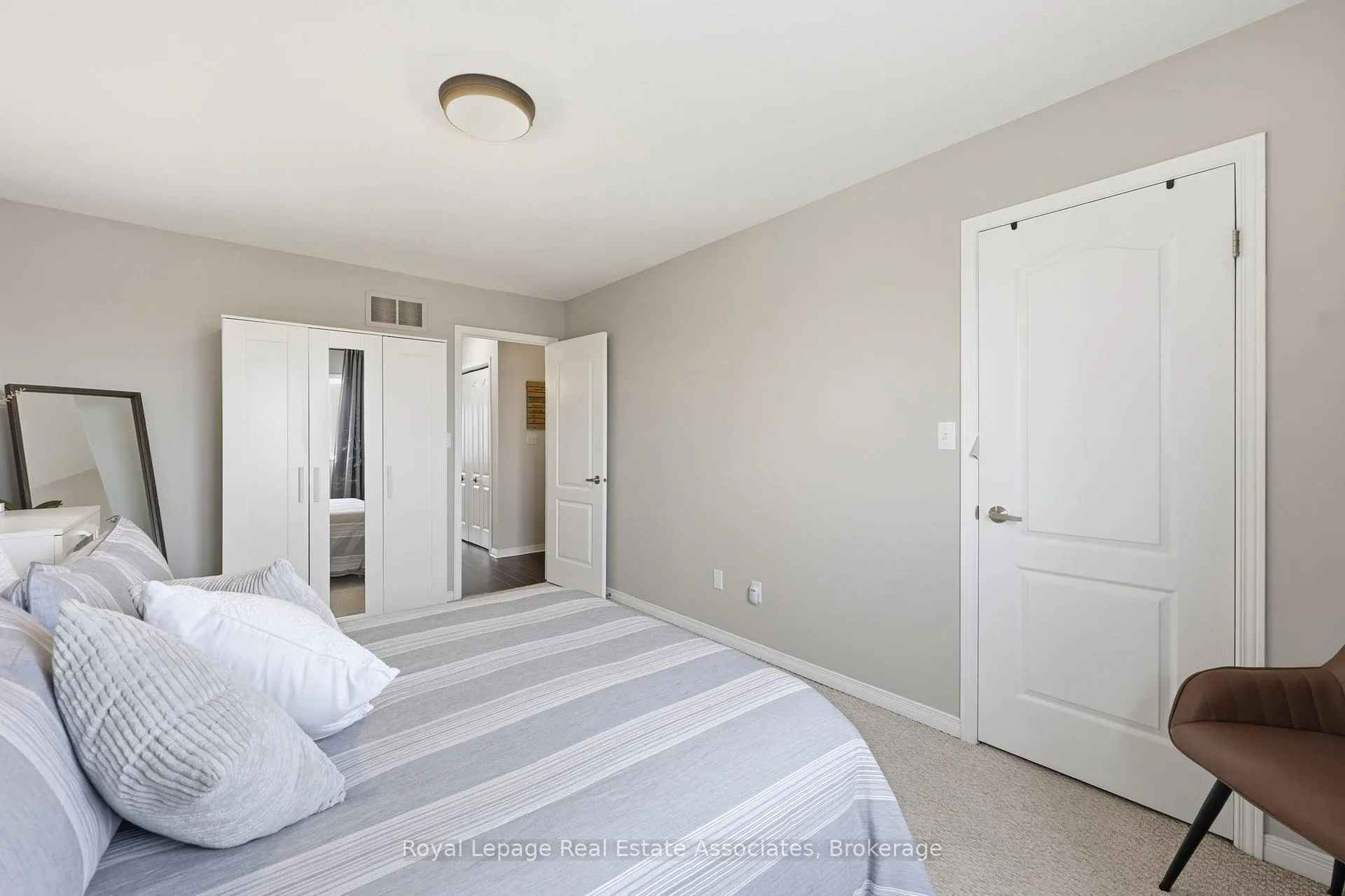 Photo 22 of Unit 6, 170 Dewitt Rd, Hamilton, Stoney Creek — HOMEH