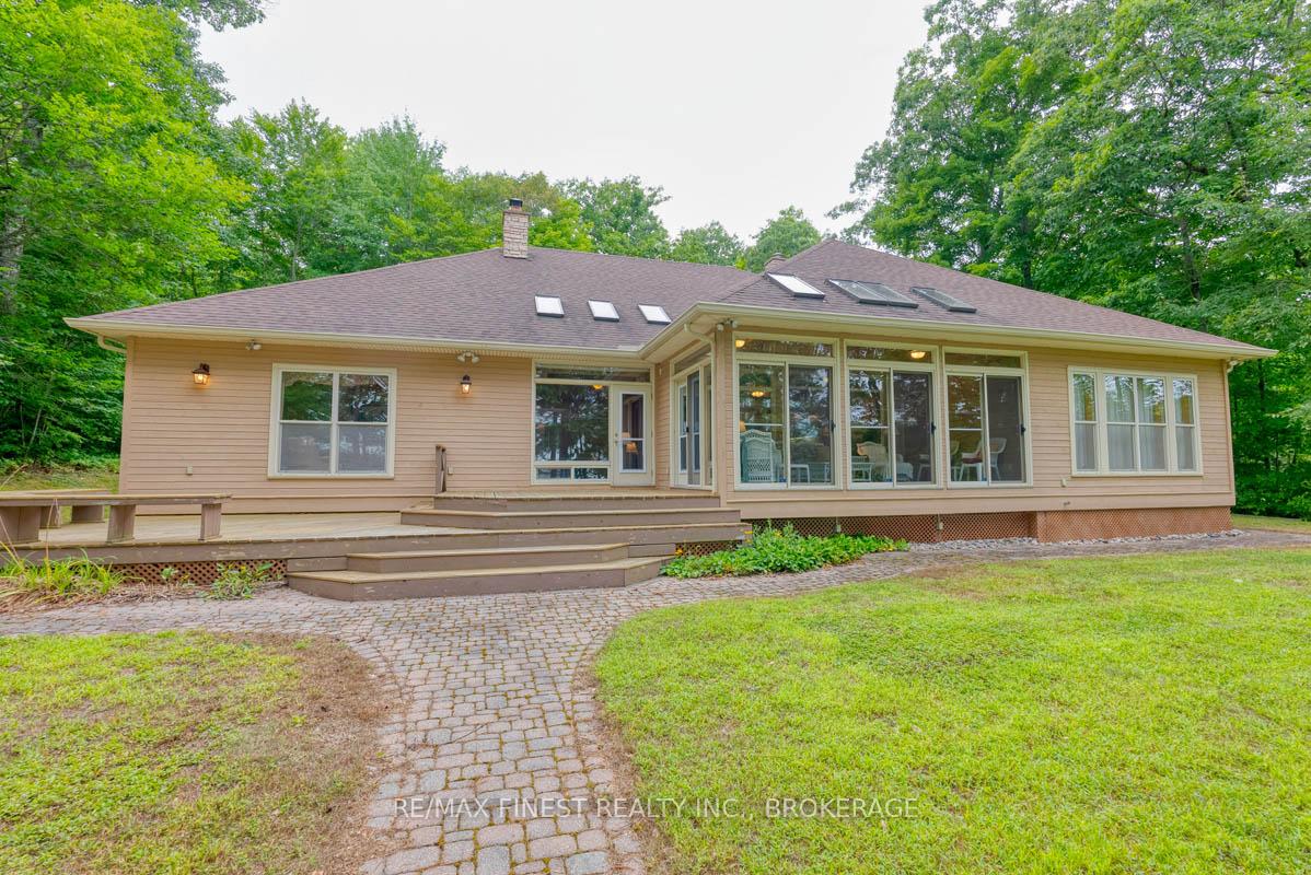 Photo 2 of 106 Oak Haven Lane, Frontenac, Frontenac South — HOMEH