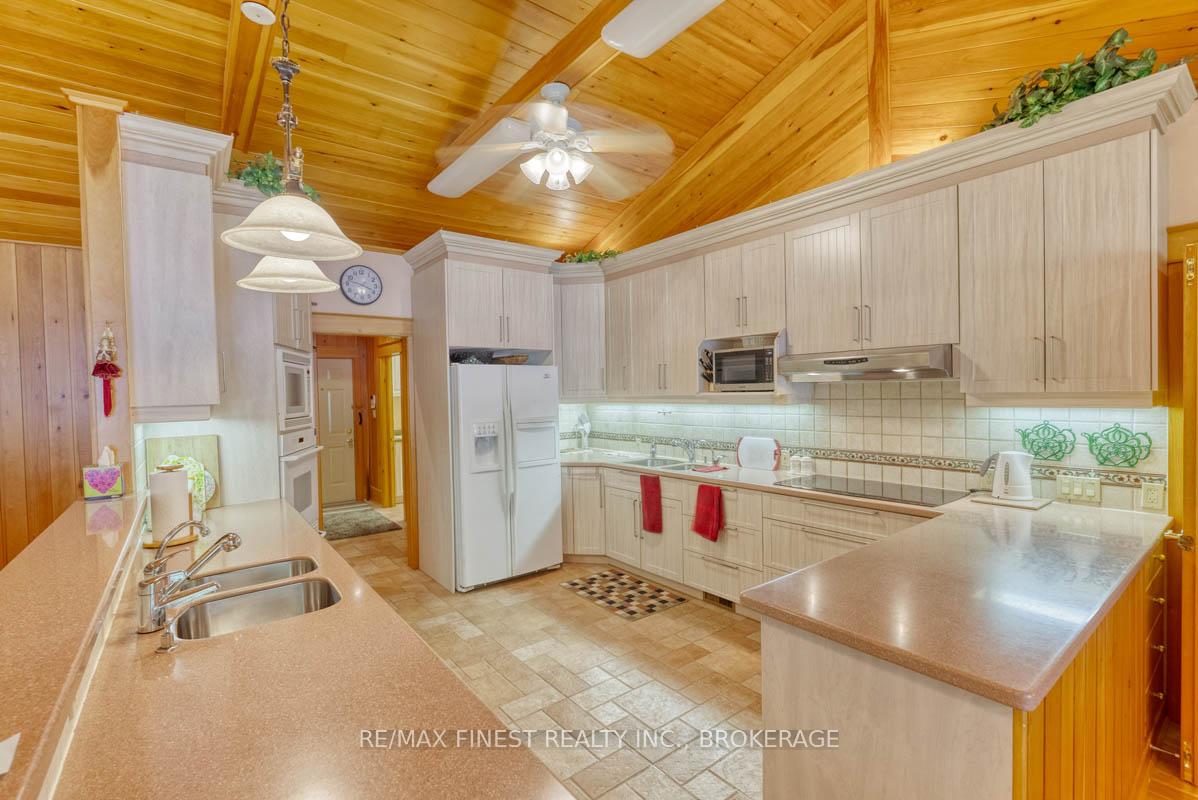 Photo 9 of 106 Oak Haven Lane, Frontenac, Frontenac South — HOMEH