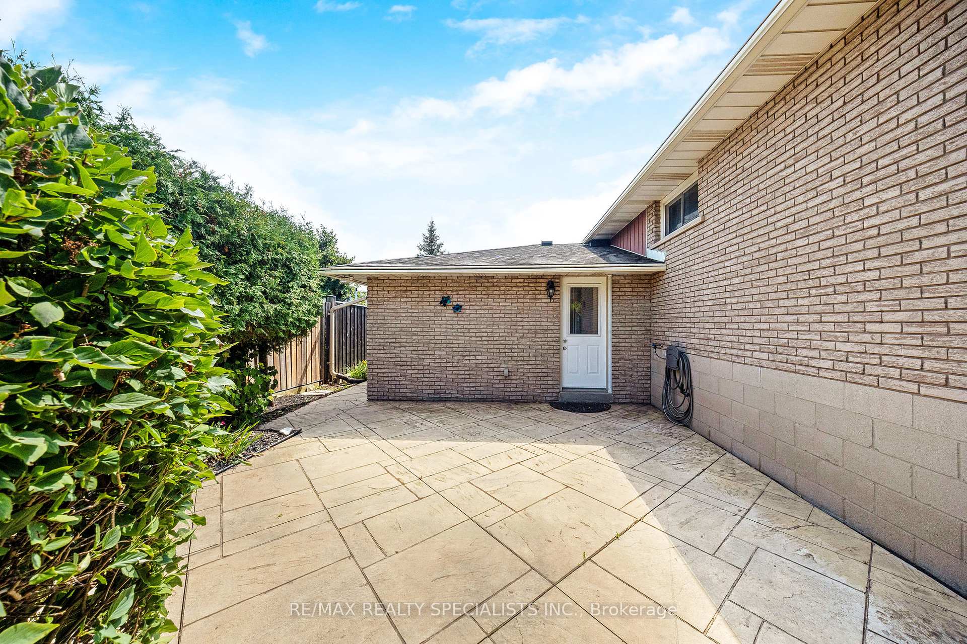 Photo 36 of 212 Memorial Avenue, Hamilton, Stoney Creek — HOMEH