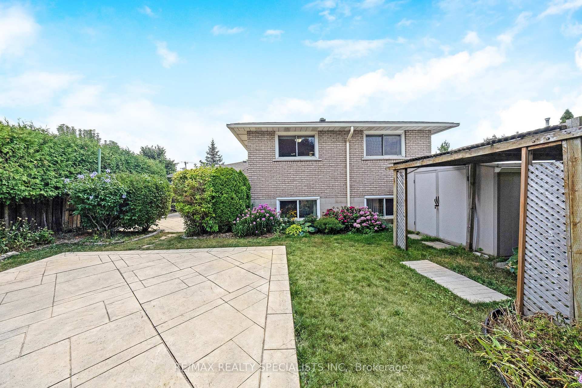 Photo 38 of 212 Memorial Avenue, Hamilton, Stoney Creek — HOMEH