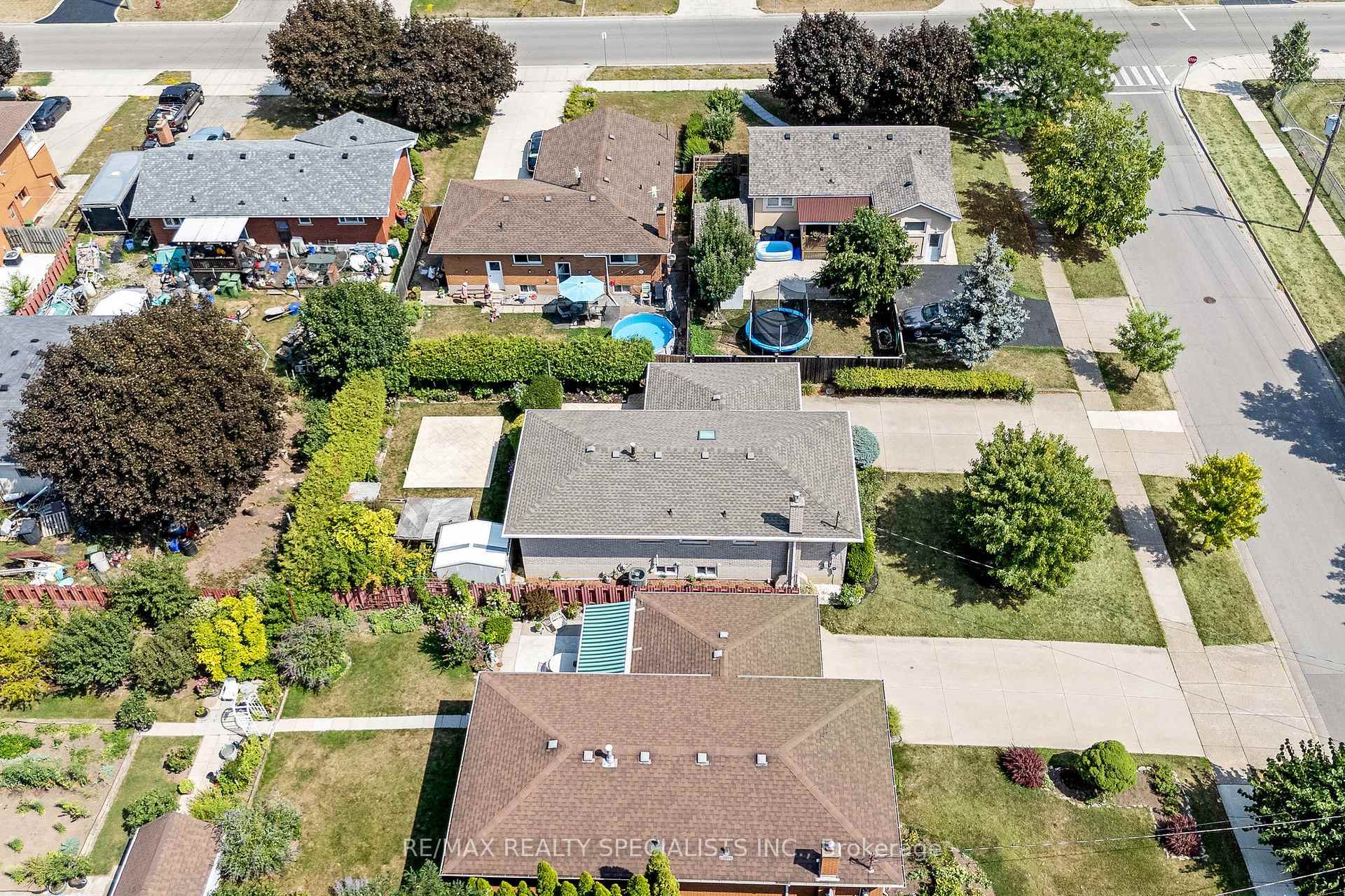 Photo 43 of 212 Memorial Avenue, Hamilton, Stoney Creek — HOMEH