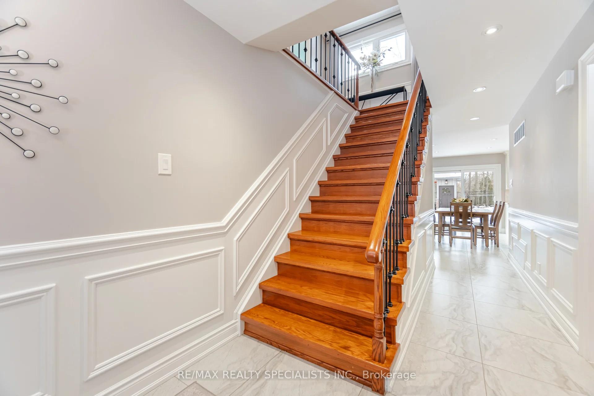 Photo 27 of 66 Palmer Circle, Caledon, Palgrave — HOMEH