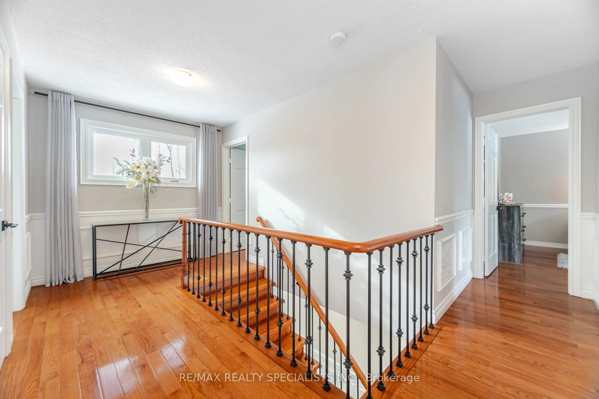 Photo 28 of 66 Palmer Circle, Caledon, Palgrave — HOMEH