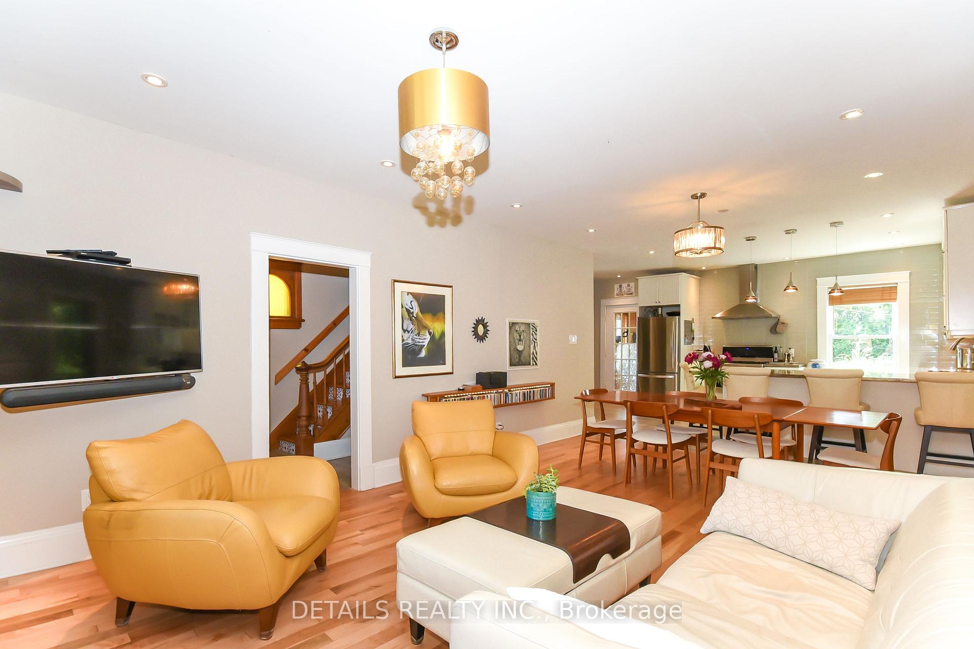 Photo 5 of 1282 Thames Street, Ottawa, Carlington — HOMEH