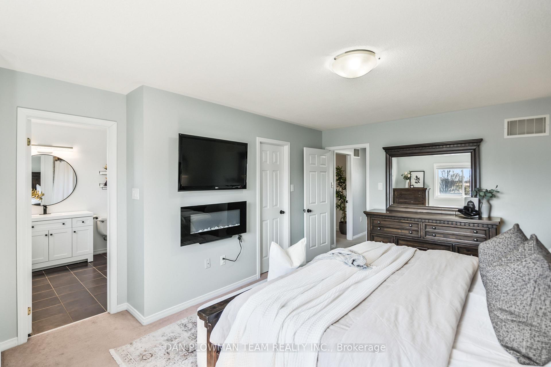 Photo 20 of 116 Swindells Street, Clarington, Bowmanville — HOMEH
