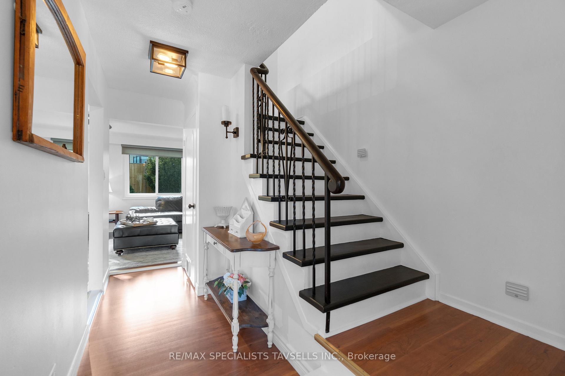 Photo 12 of 186 Ridge Road, Caledon, Bolton West — HOMEH