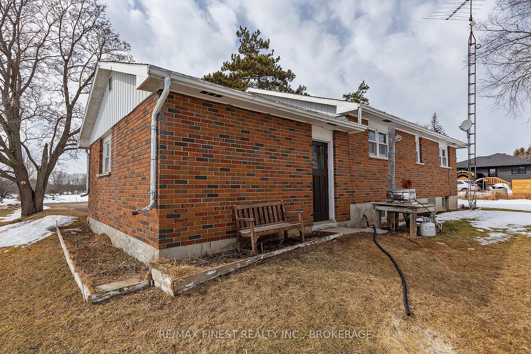 Photo 15 of 9392 County Road 38, Frontenac, Frontenac Centre — HOMEH