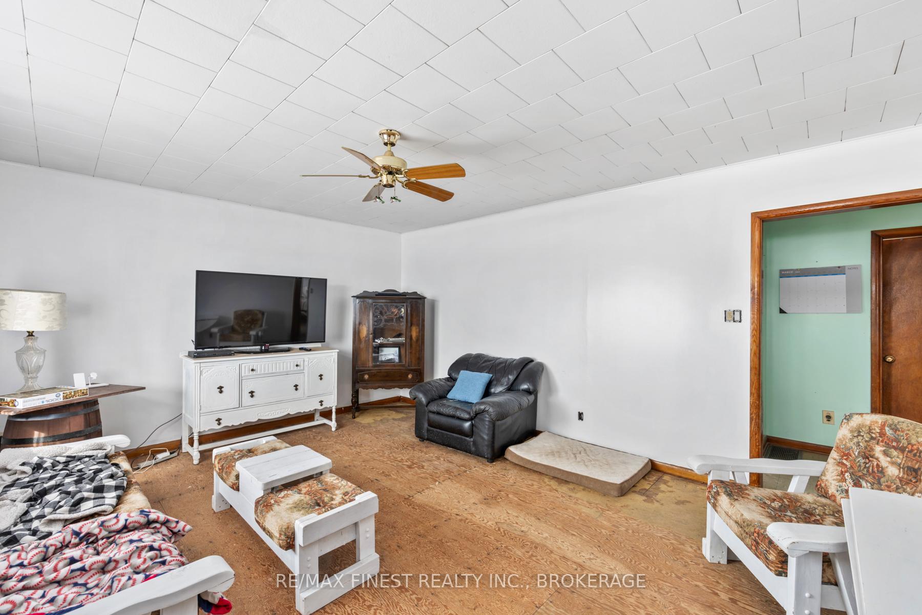 Photo 20 of 9392 County Road 38, Frontenac, Frontenac Centre — HOMEH