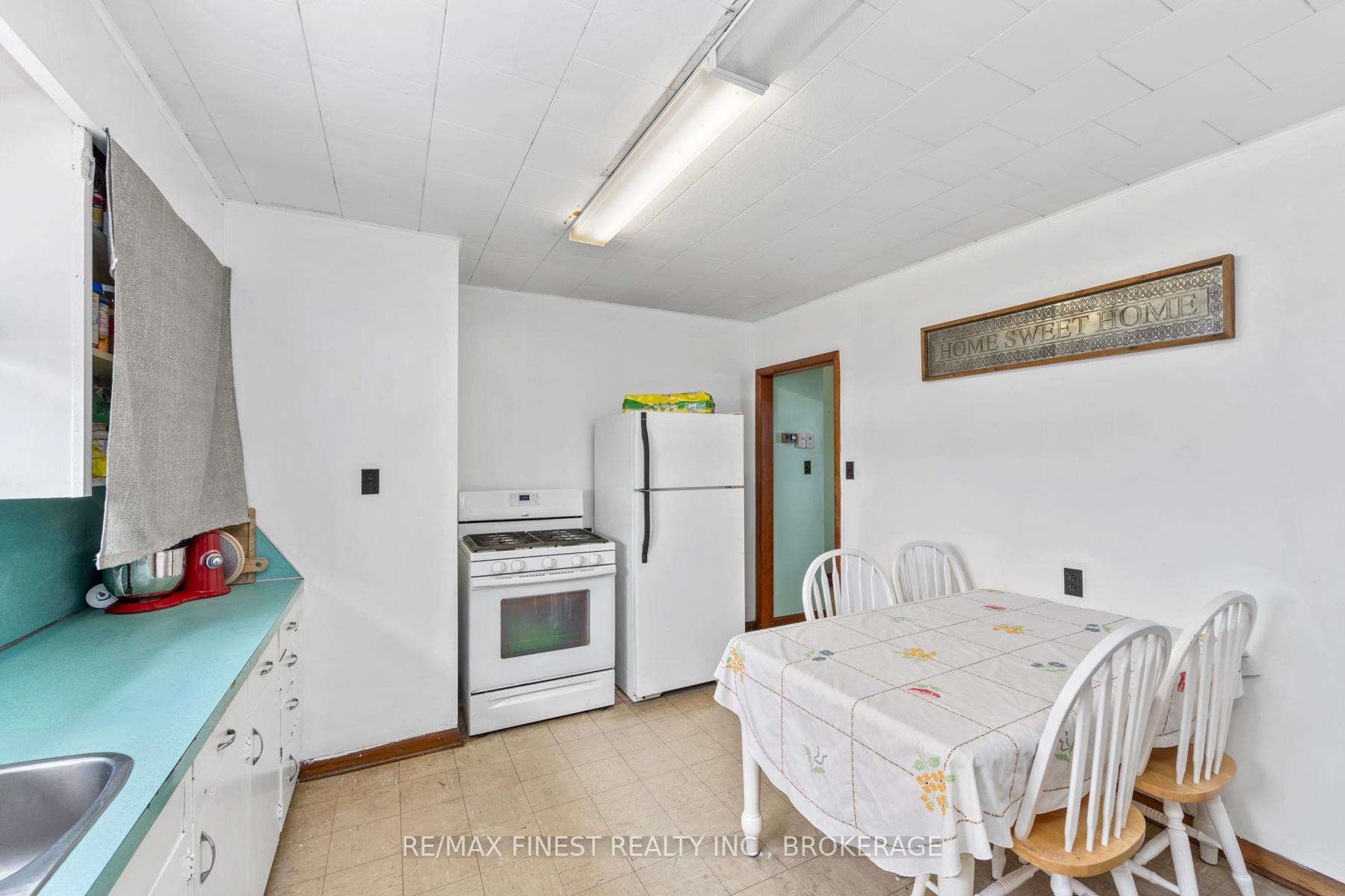 Photo 30 of 9392 County Road 38, Frontenac, Frontenac Centre — HOMEH