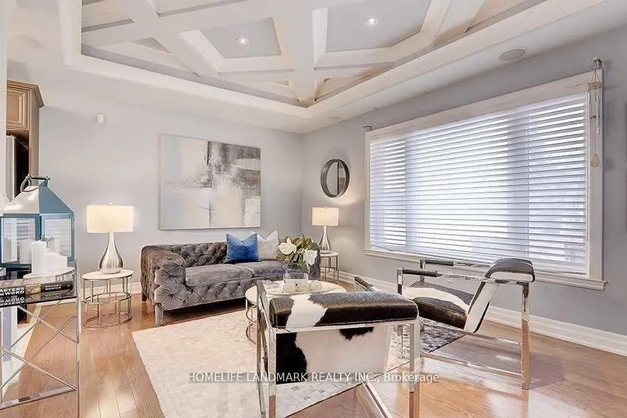 Photo 7 of 32 Windridge Drive, Markham, Bullock — HOMEH