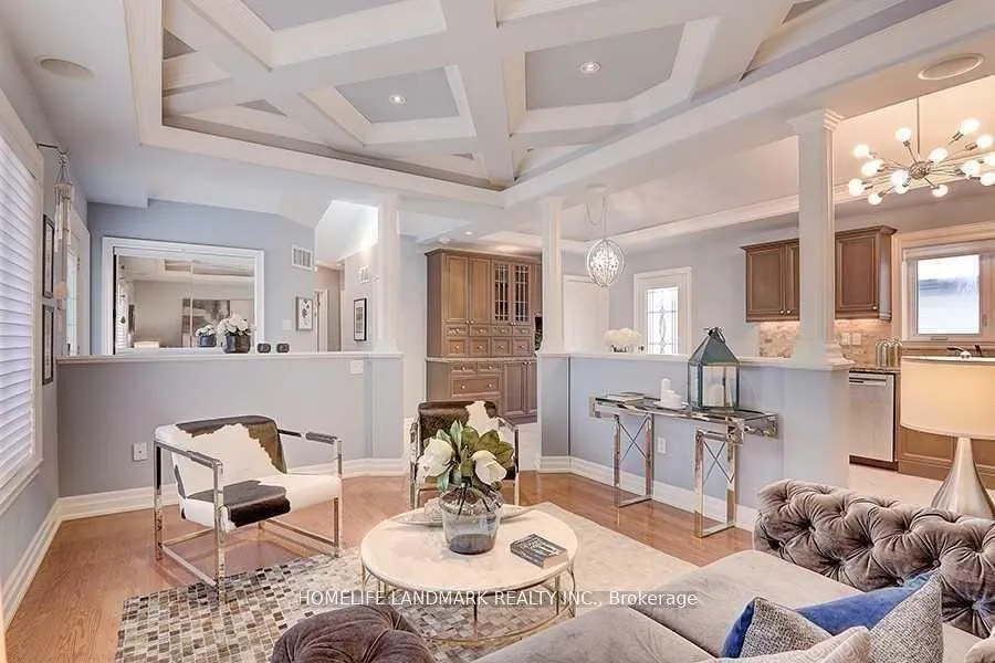 Photo 8 of 32 Windridge Drive, Markham, Bullock — HOMEH