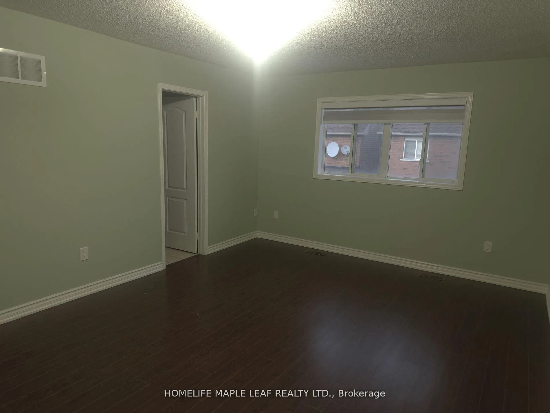 Photo 12 of Unit Upper, 51 Soapstone Trail, Brampton, Sandringham-Wellington — HOMEH
