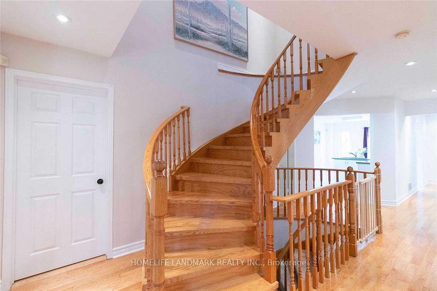 Photo 12 of 43 Carle Crescent, Ajax, Central West — HOMEH