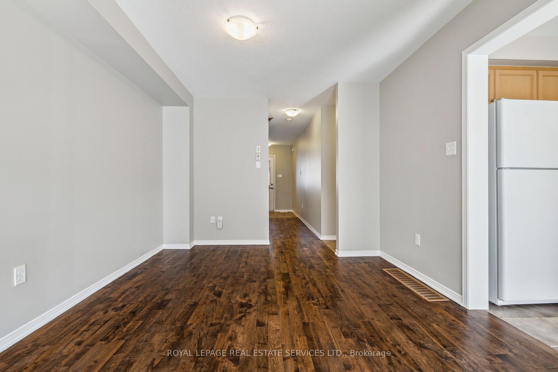 Photo 7 of Unit 23, 8 Bradley Avenue, Hamilton, Binbrook — HOMEH