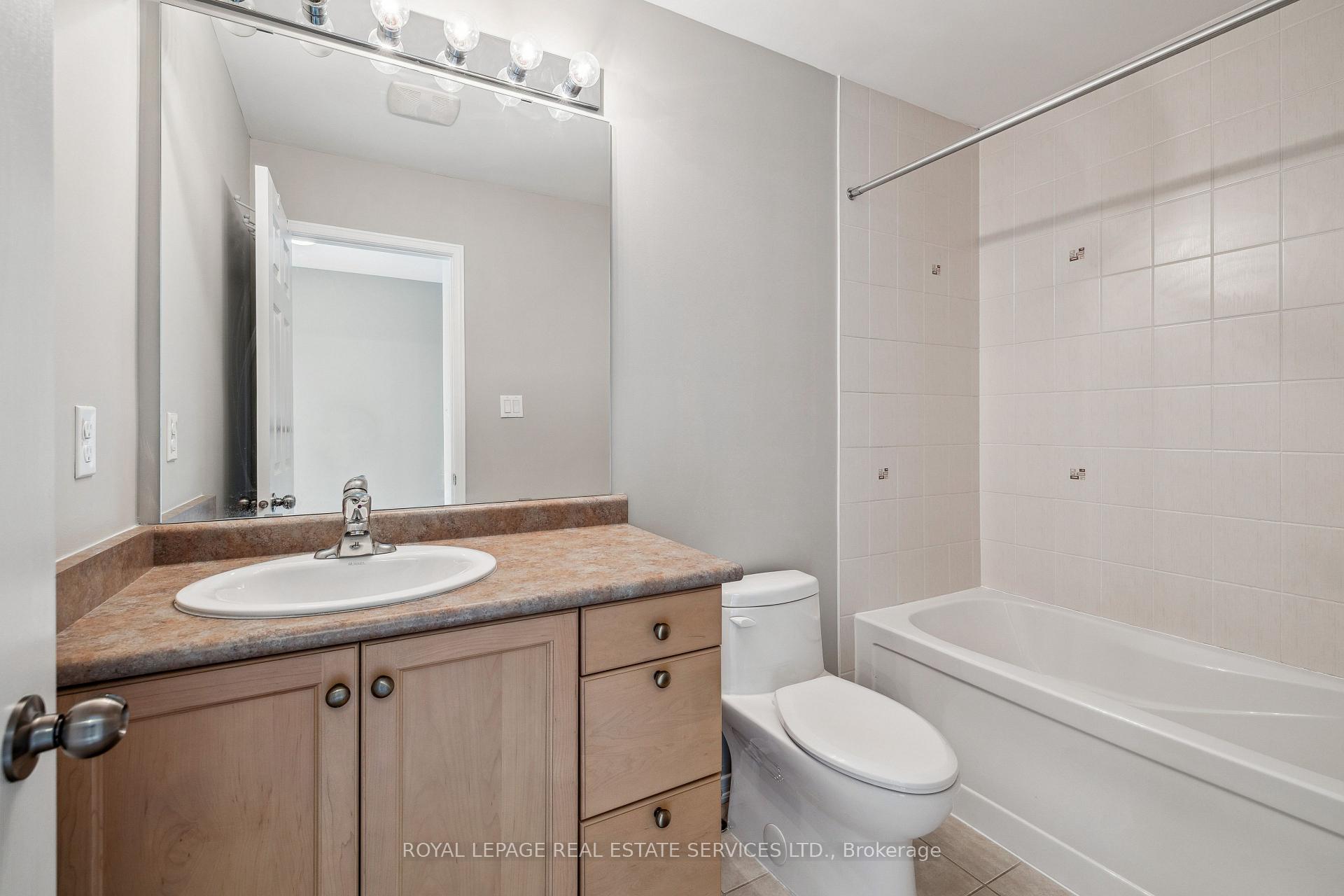 Photo 27 of Unit 23, 8 Bradley Avenue, Hamilton, Binbrook — HOMEH