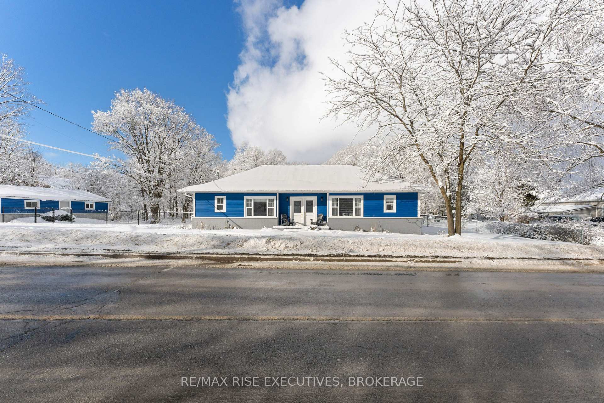Photo 2 of 4981 Battersea Road, Frontenac, Frontenac South — HOMEH