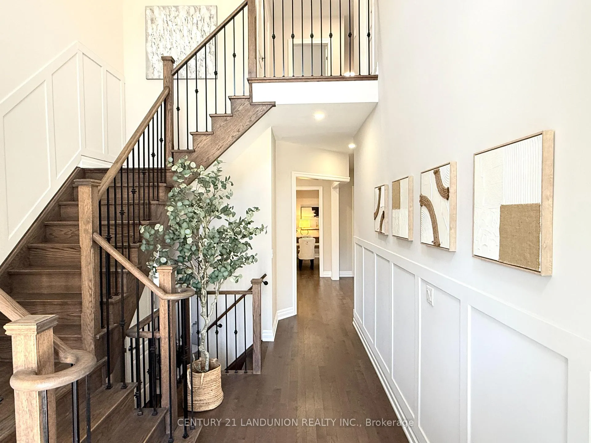 Photo 6 of 234 Touch Gold Crescent, Aurora, Bayview Southeast — HOMEH