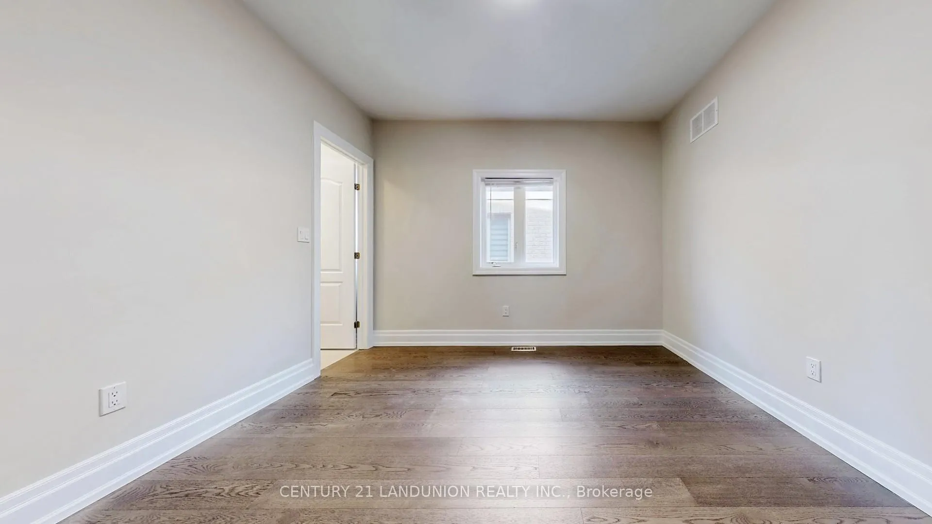 Photo 28 of 234 Touch Gold Crescent, Aurora, Bayview Southeast — HOMEH