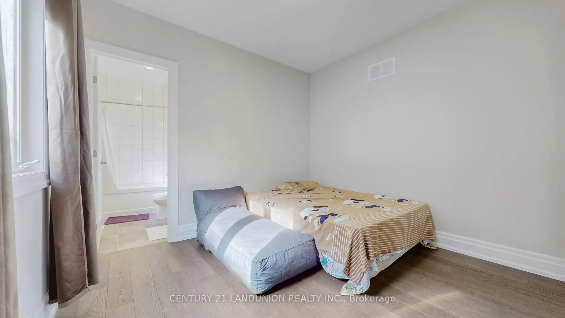 Photo 40 of 234 Touch Gold Crescent, Aurora, Bayview Southeast — HOMEH