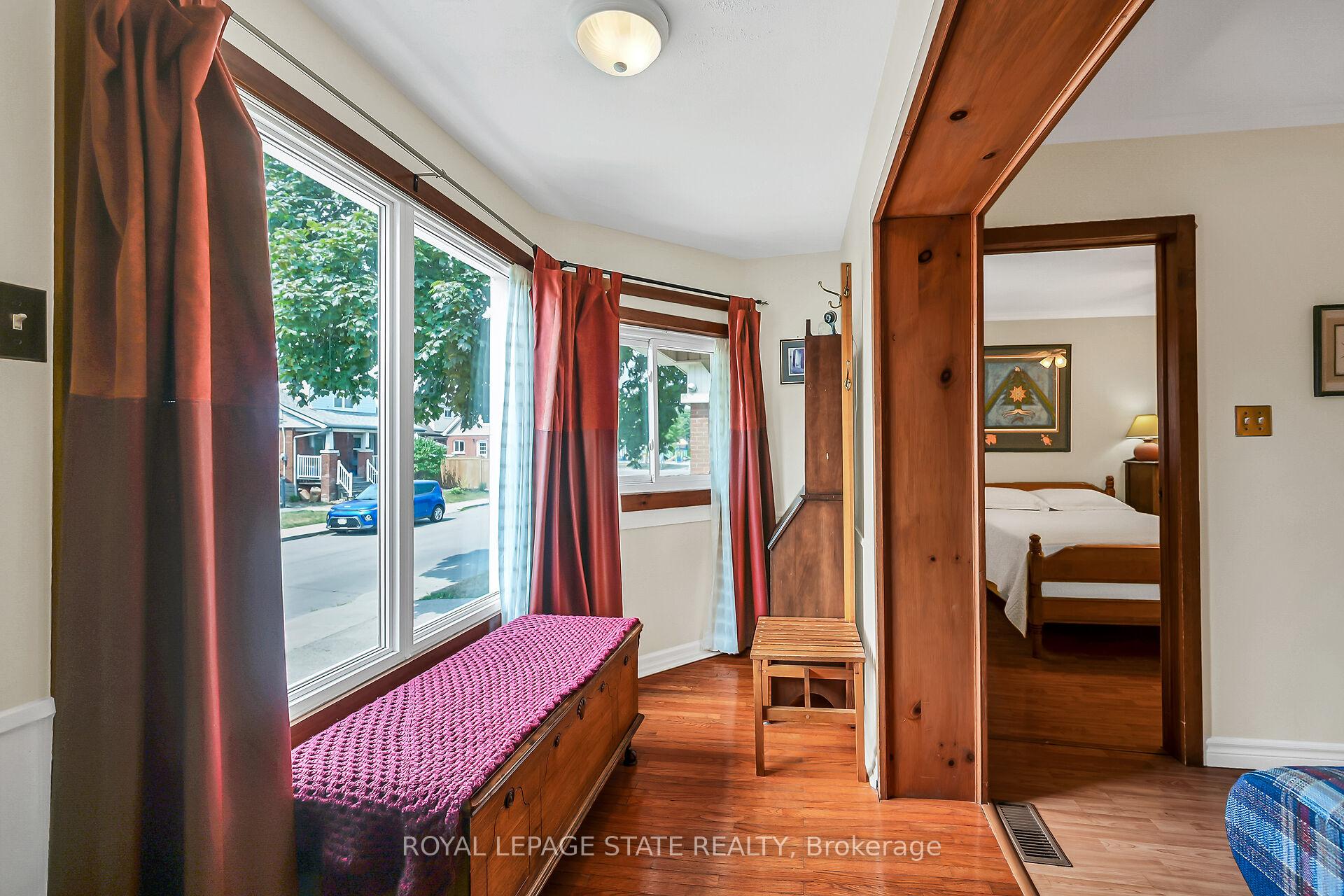 Photo 7 of 192 Cope Street, Hamilton, Homeside — HOMEH