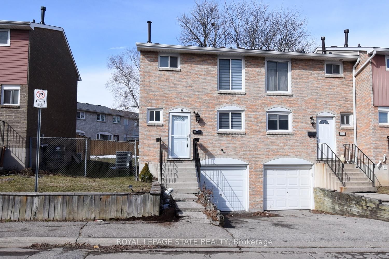 Photo 1 of Unit 72, 120 Quigley Rd, Hamilton, Vincent — HOMEH