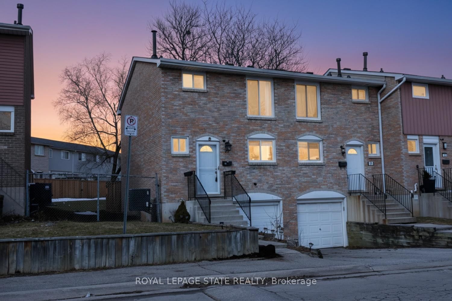 Photo 7 of Unit 72, 120 Quigley Rd, Hamilton, Vincent — HOMEH