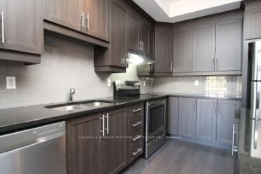 Photo 4 of 237 King Street, Carleton Place — HOMEH