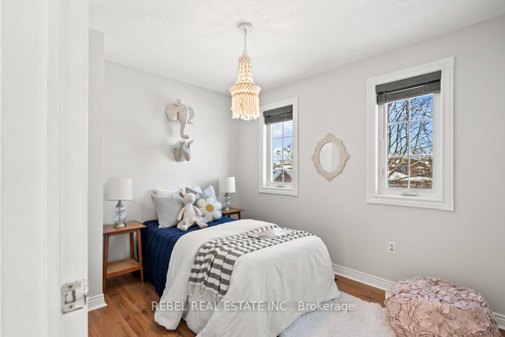 Photo 24 of 328 Challenger Court, Clarington, Newcastle — HOMEH