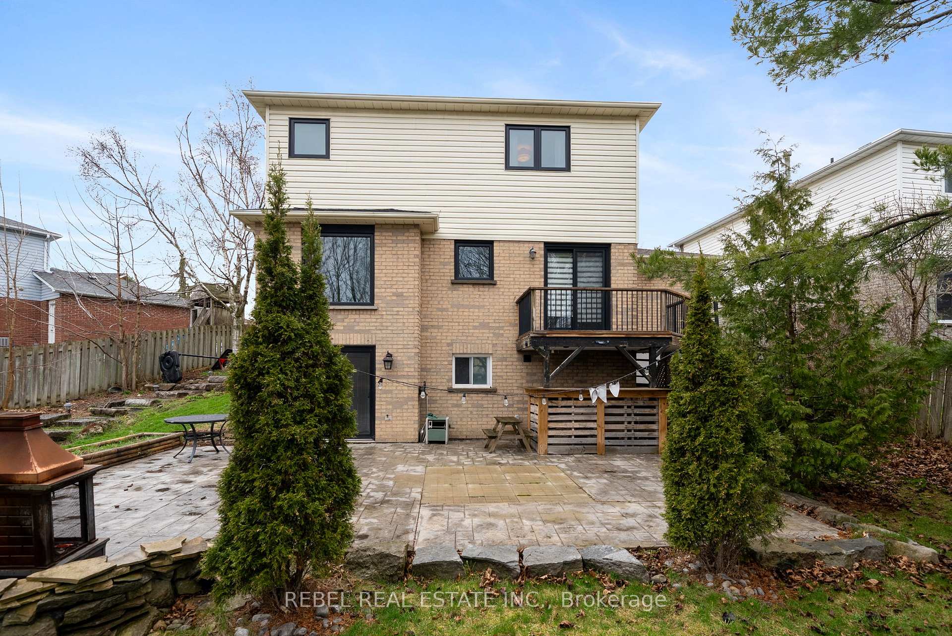 Photo 35 of 328 Challenger Court, Clarington, Newcastle — HOMEH