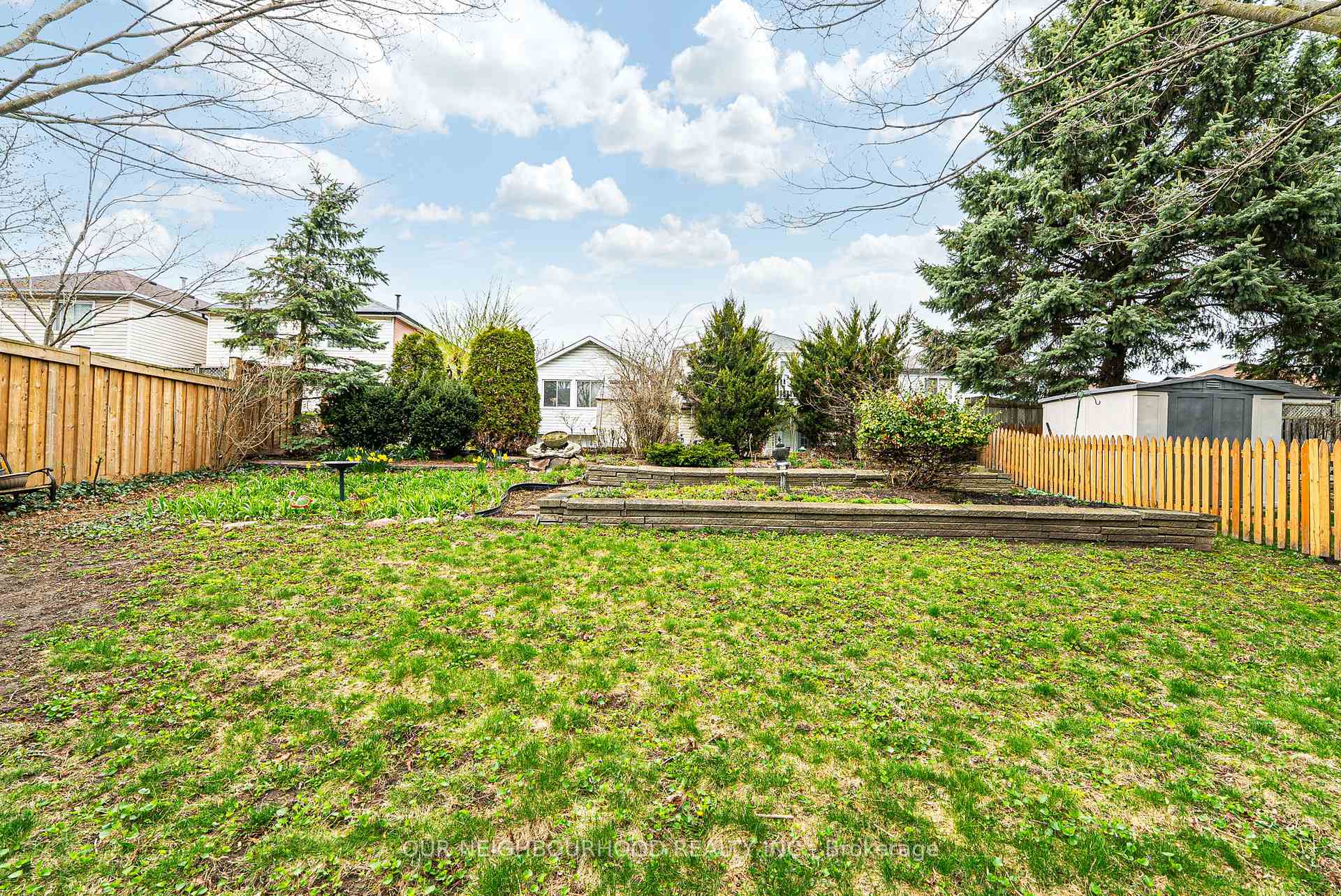 Photo 31 of 14 Concession Street E, Clarington, Bowmanville — HOMEH