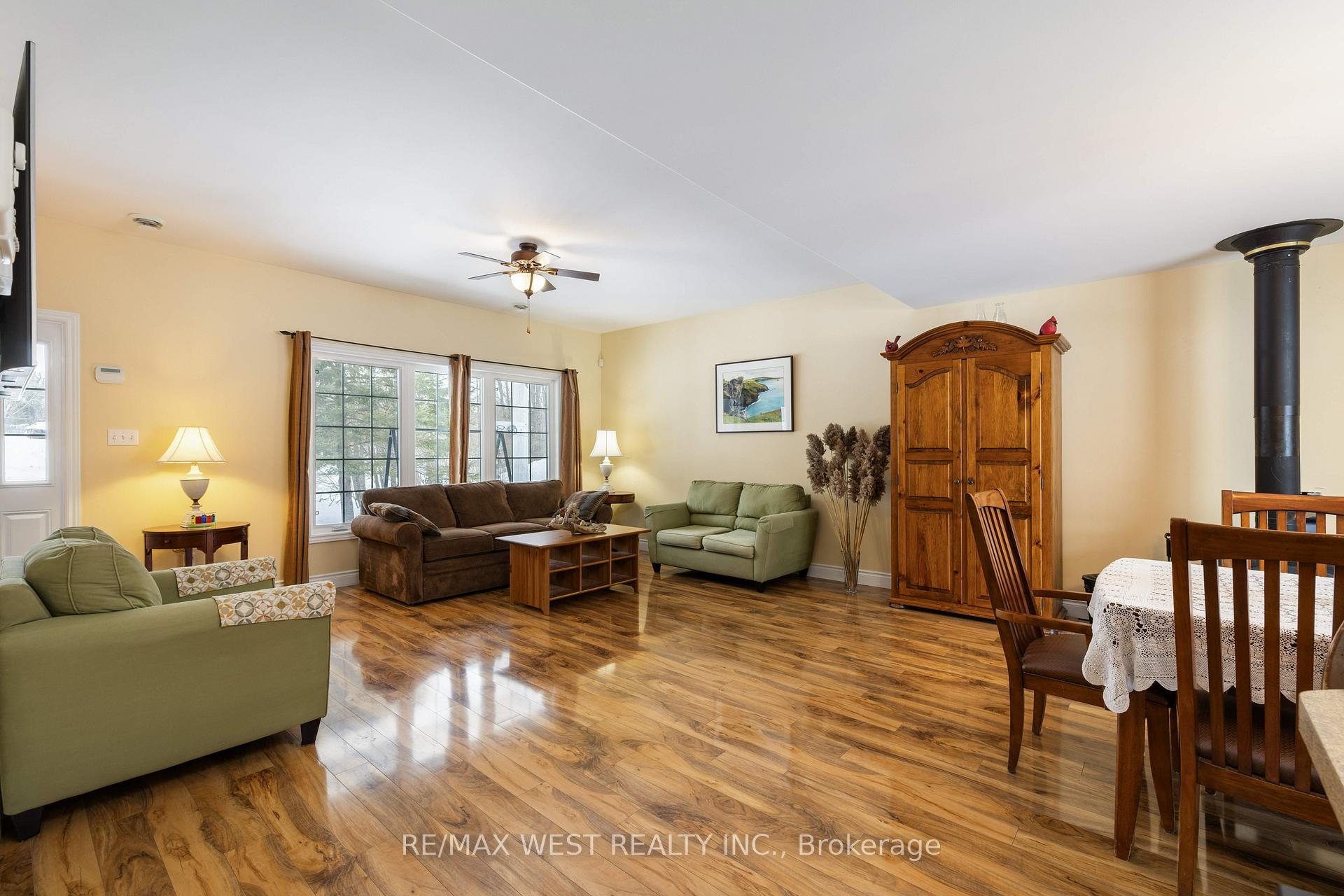 Photo 6 of 6695 Bradden Lane, Frontenac, Frontenac South — HOMEH