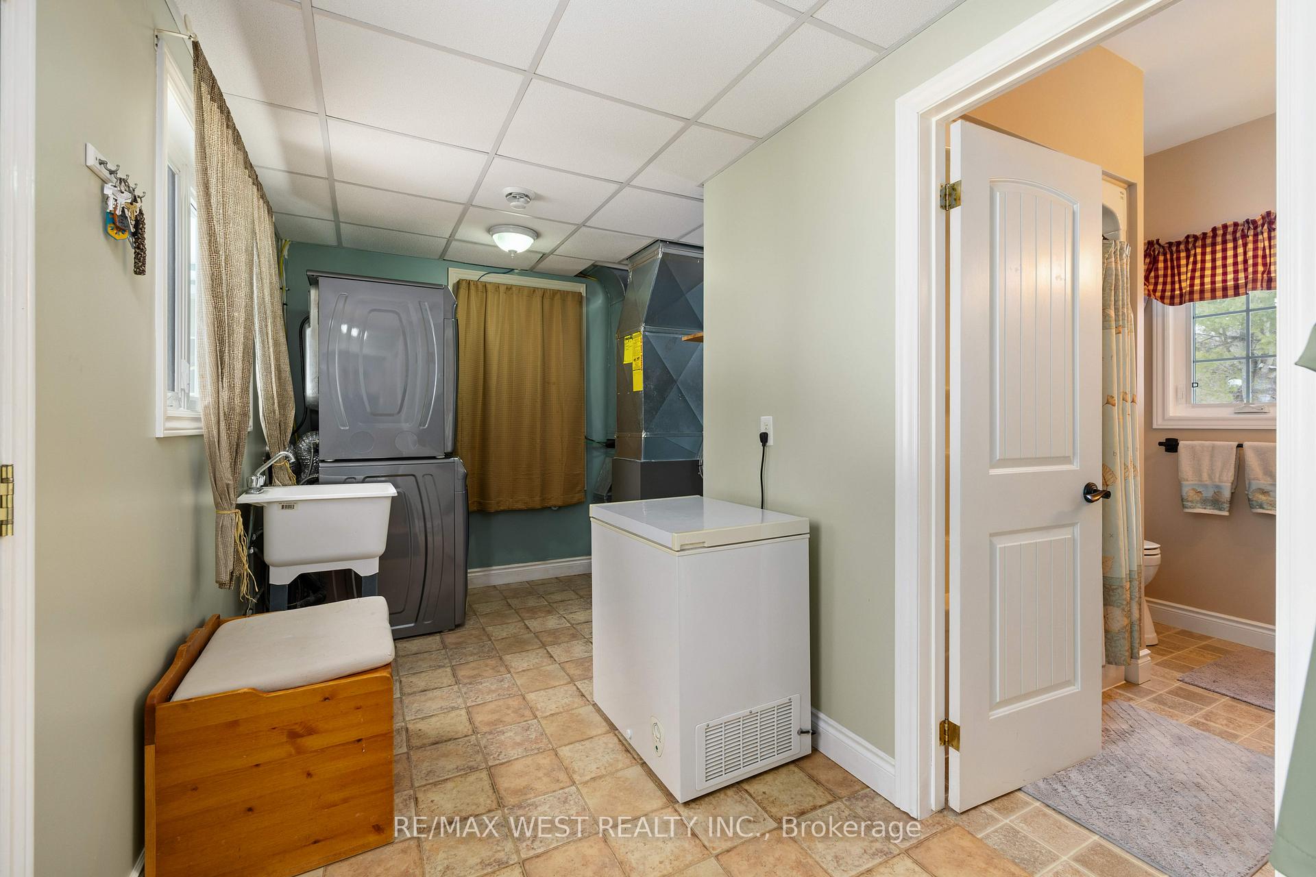 Photo 19 of 6695 Bradden Lane, Frontenac, Frontenac South — HOMEH
