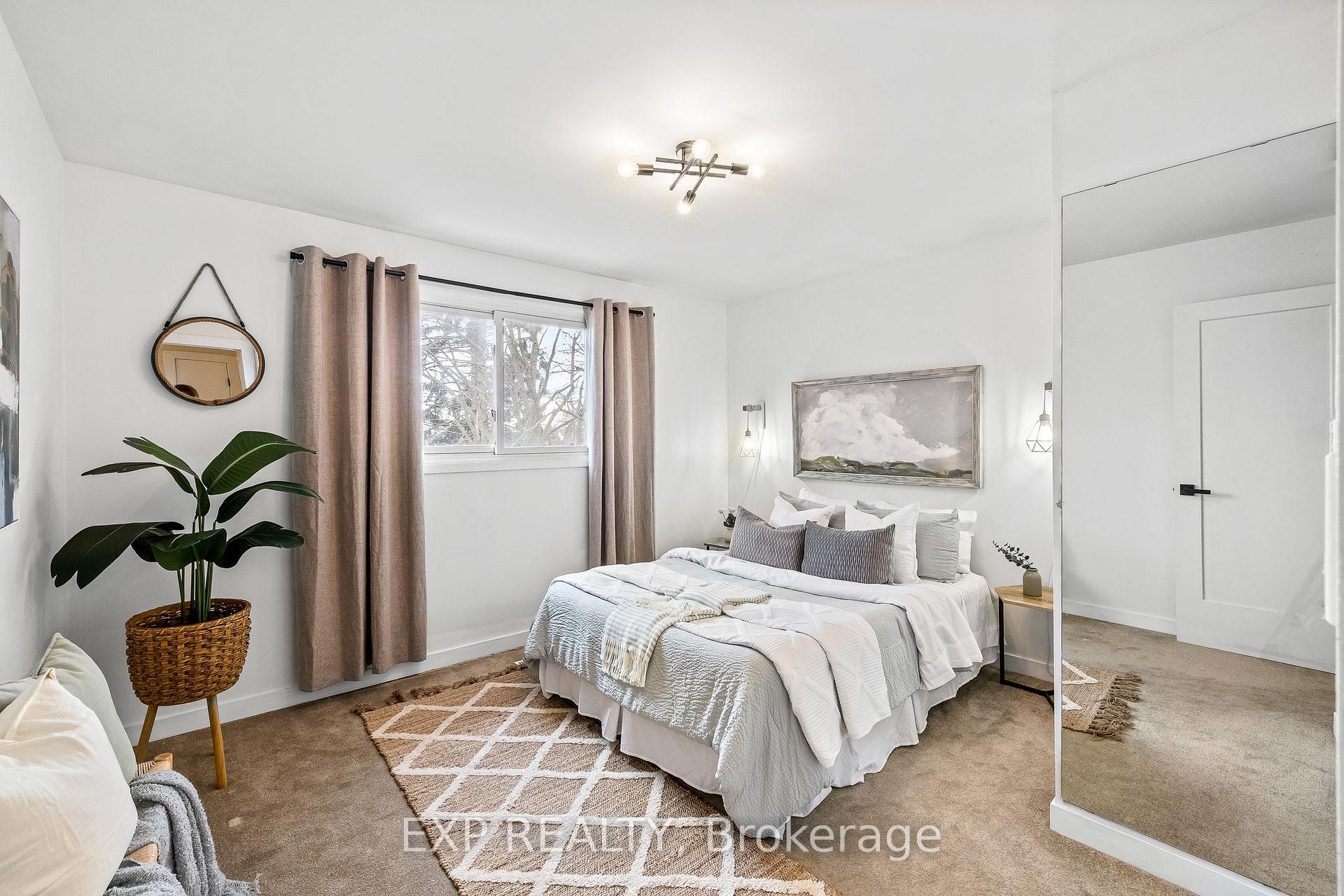 Photo 21 of 17 Lawrence Crescent, Clarington, Bowmanville — HOMEH