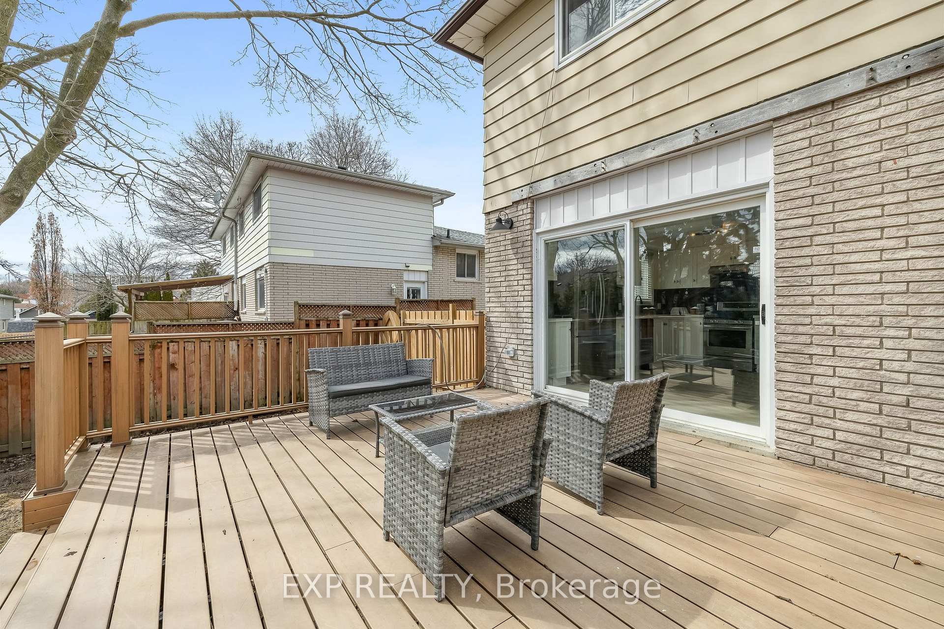 Photo 39 of 17 Lawrence Crescent, Clarington, Bowmanville — HOMEH