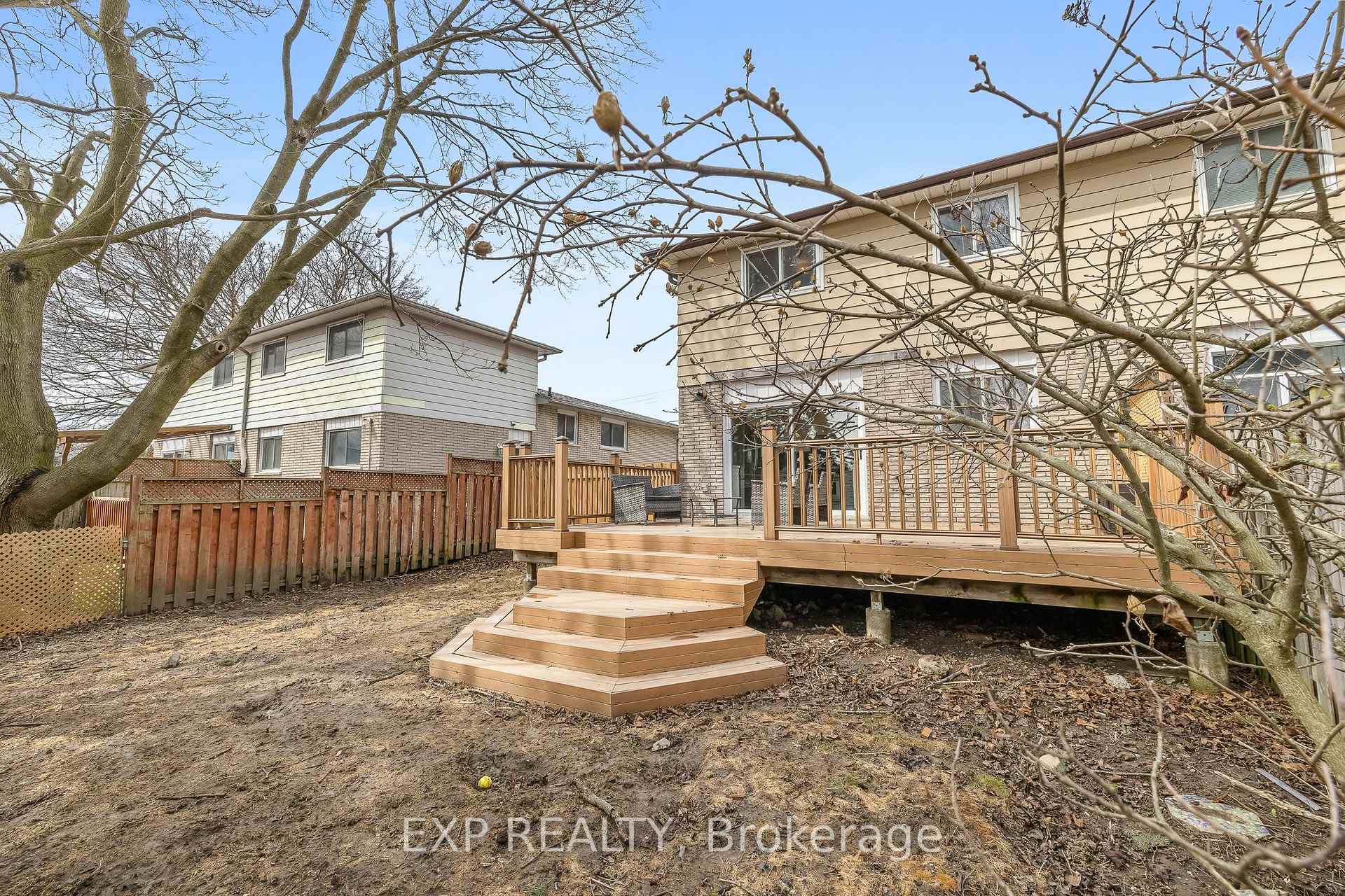 Photo 42 of 17 Lawrence Crescent, Clarington, Bowmanville — HOMEH