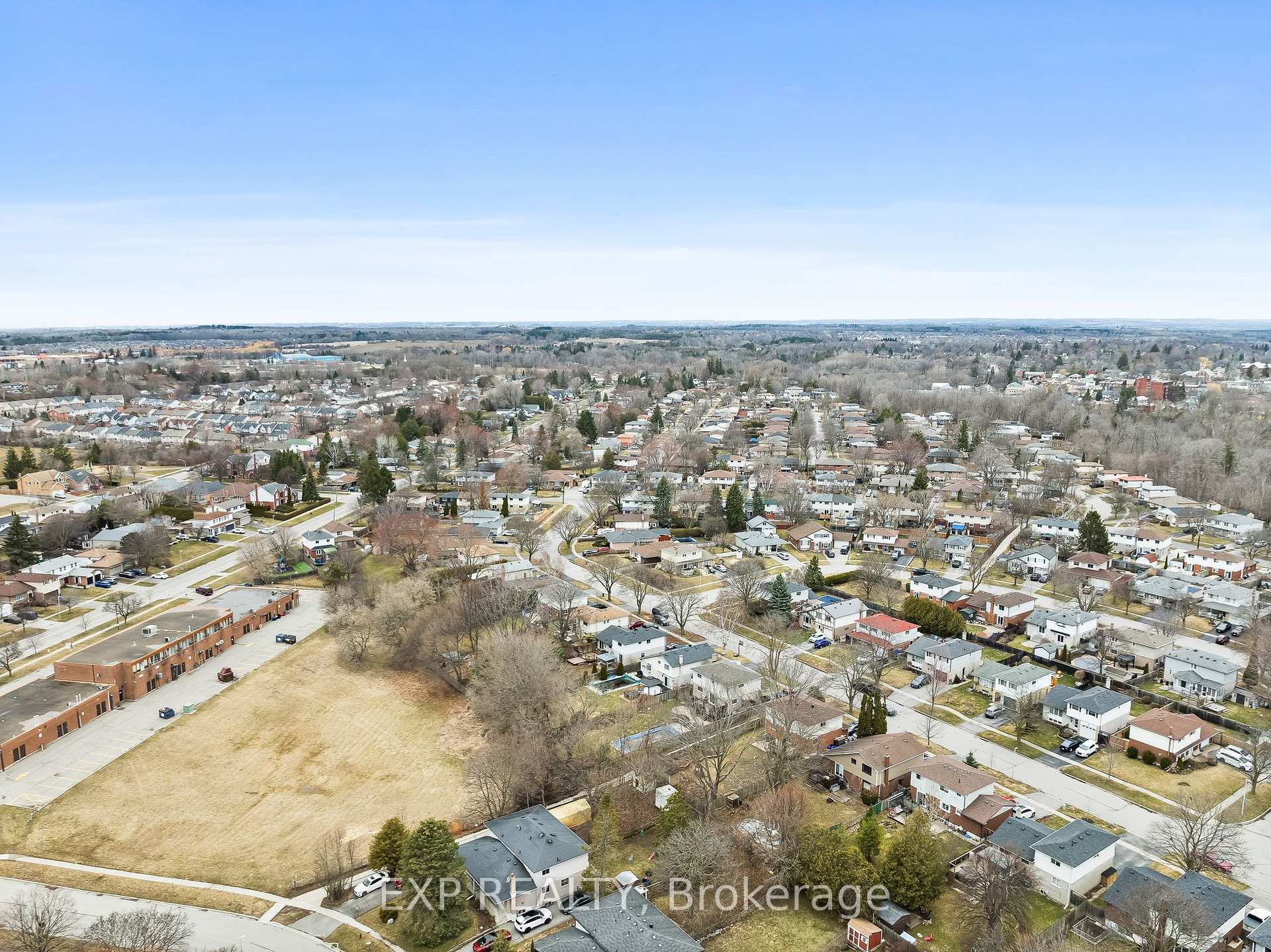 Photo 45 of 17 Lawrence Crescent, Clarington, Bowmanville — HOMEH