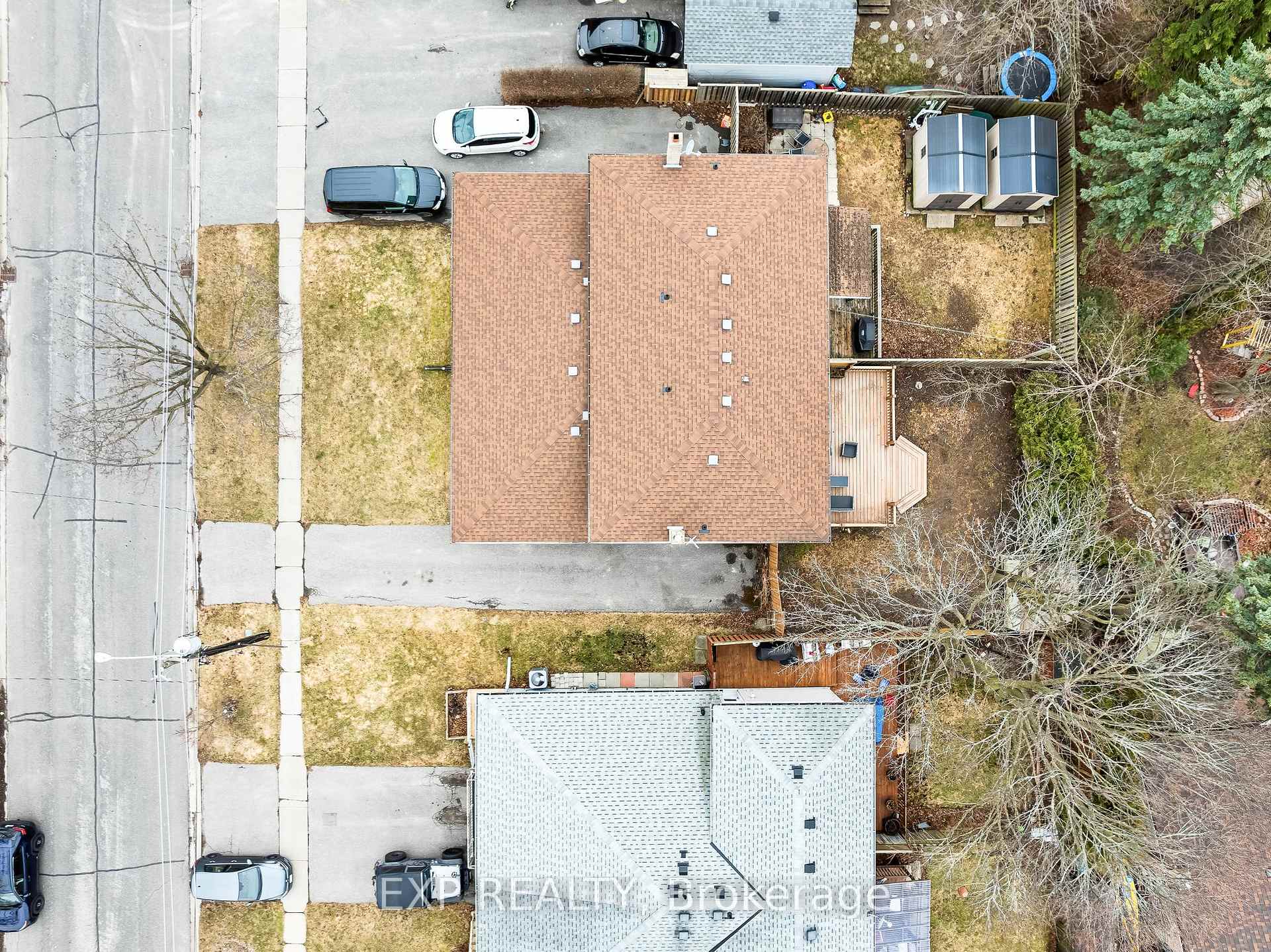 Photo 47 of 17 Lawrence Crescent, Clarington, Bowmanville — HOMEH